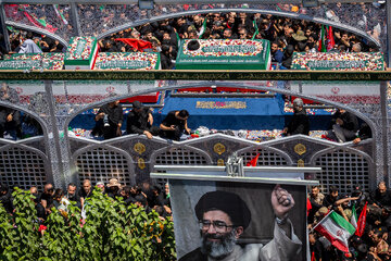 مراسم تشییع پیکر مطهر رهبر شهید انقلاب - تهران/ ۴