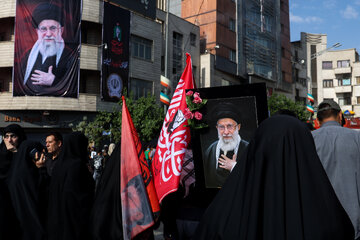 مراسم تشییع پیکر مطهر رهبر شهید انقلاب - تهران
