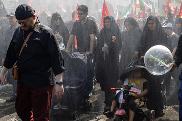 مراسم تشییع پیکر مطهر رهبر شهید انقلاب - تهران