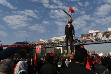 مراسم تشییع پیکر مطهر رهبر شهید انقلاب - تهران / دماوند