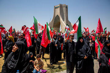 مراسم تشییع پیکر مطهر رهبر شهید انقلاب - تهران/ میدان آزادی