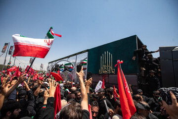 مراسم تشییع پیکر مطهر رهبر شهید انقلاب - تهران