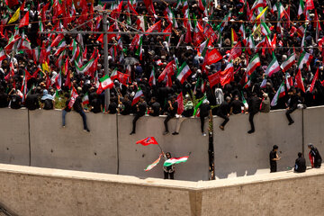 مراسم تشییع پیکر مطهر رهبر شهید انقلاب - تهران