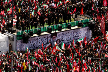 مراسم تشییع پیکر مطهر رهبر شهید انقلاب - تهران