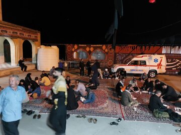ادامه خدمت‌رسانی موکب گردنه اسدآباد تا پایان مراسم تشییع رهبر شهید