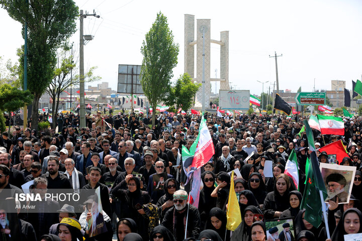 عزاداری جاماندگان تشییع رهبر شهید در اردبیل