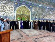 حضور ۴۰ تن از روسای مراکز اسلامی در حرم حضرت معصومه(س) برای وداع با رهبر شهید