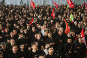 اقامه نماز بر پیکرهای مطهر رهبر شهید و خانواده ایشان به امامت آیت‌الله جوادی آملی