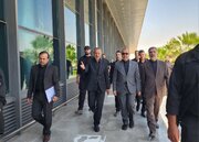 بازدید سفیر ایران از روند آمادگی در فرودگاه نجف برای استقبالی تاریخی از امام شهید