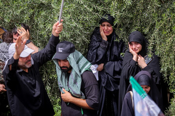 مراسم تشییع پیکر مطهر رهبر شهید انقلاب - قم /۳