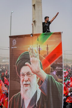 مراسم تشییع پیکر مطهر رهبر شهید انقلاب - قم /3