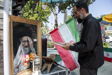 مشهد در آستانه تشییع رهبر شهید انقلاب