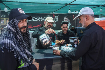 محور سمنان - مشهد یک روز قبل از آیین تشییع پیکر رهبر شهید
