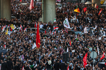 تشییع و وداع با پیکر مطهر رهبر شهید انقلاب در نجف
