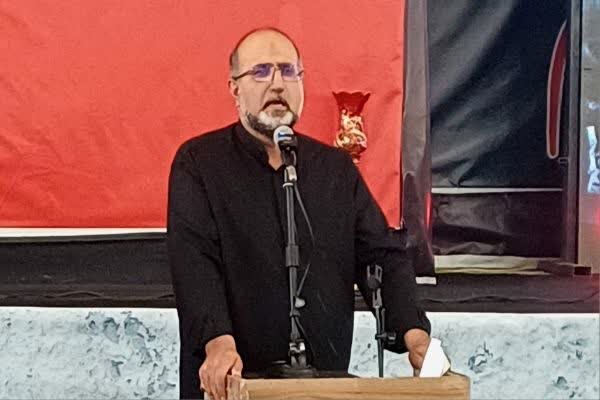 تشییع پیکر مطهر امام شهید انقلاب ما حماسه‌ای بی‌بدیل بود