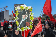 سلام مشهد به آقای شهید ایران/ شهر خورشید در سوگ قائد امت زانو زد