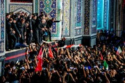 اقامه نماز بر پیکر مطهر رهبر شهید انقلاب در حرم مطهر رضوی