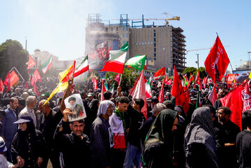 مراسم تشییع پیکر مطهر رهبر شهید انقلاب - مشهد