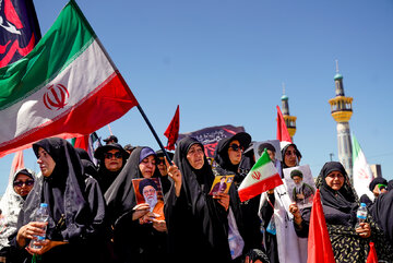 مراسم تشییع پیکر مطهر رهبر شهید انقلاب - مشهد
