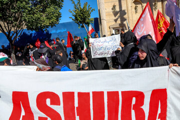 مراسم تشییع پیکر مطهر رهبر شهید انقلاب - مشهد