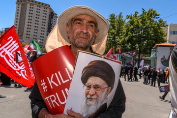 مراسم تشییع پیکر مطهر رهبر شهید انقلاب - مشهد