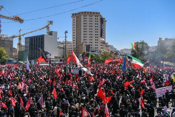 مراسم تشییع پیکر مطهر رهبر شهید انقلاب - مشهد