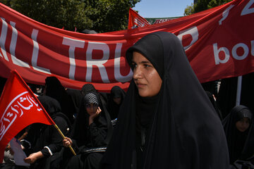 مراسم تشییع پیکر مطهر رهبر شهید انقلاب - مشهد