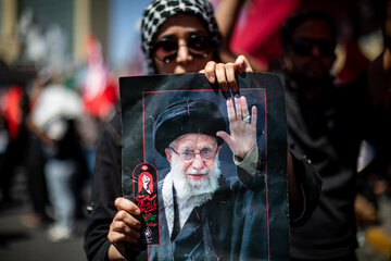 مراسم تشییع پیکر مطهر رهبر شهید انقلاب - مشهد