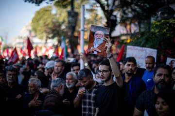 مراسم تشییع پیکر مطهر رهبر شهید انقلاب - مشهد
