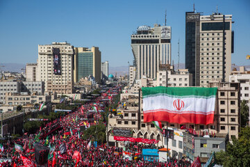 مراسم تشییع پیکر مطهر رهبر شهید انقلاب - مشهد