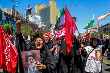 مراسم تشییع پیکر مطهر رهبر شهید انقلاب - مشهد