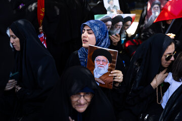 مراسم تشییع پیکر مطهر رهبر شهید انقلاب - مشهد/ 6