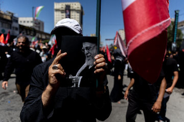 مراسم تشییع پیکر مطهر رهبر شهید انقلاب - مشهد /۴