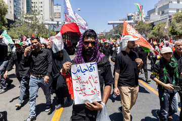 مراسم تشییع پیکر مطهر رهبر شهید انقلاب - مشهد /۴