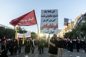 مراسم تشییع پیکر مطهر رهبر شهید انقلاب - مشهد /۴