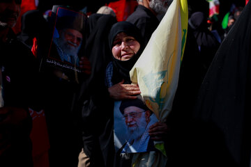مراسم تشییع پیکر مطهر رهبر شهید انقلاب - مشهد /۳