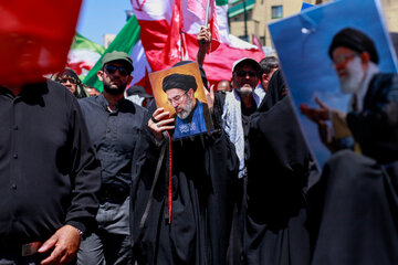 مراسم تشییع پیکر مطهر رهبر شهید انقلاب - مشهد /۳