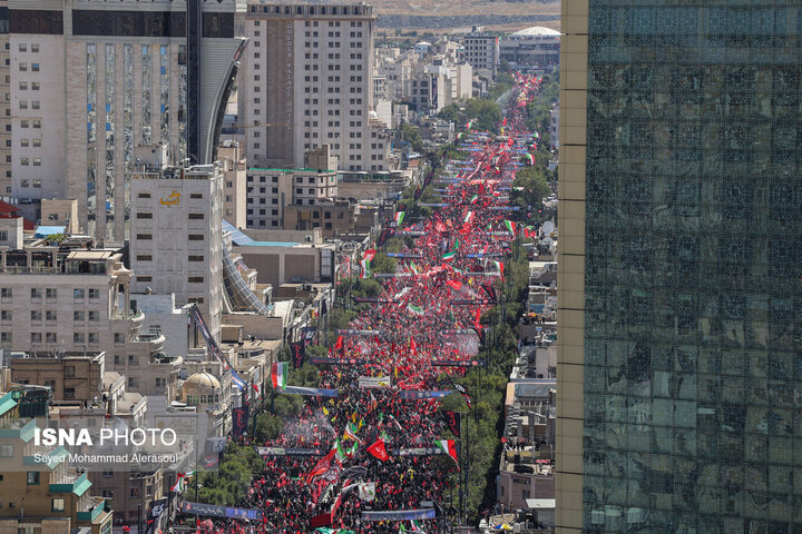آغاز وداع آخر با رهبر شهید انقلاب