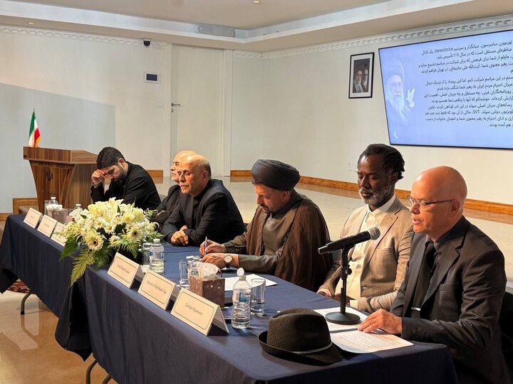 برگزاری نشست تخصصی بررسی زندگی، افکار و آرمانهای امام خامنهای در سفارت ایران در سوئد