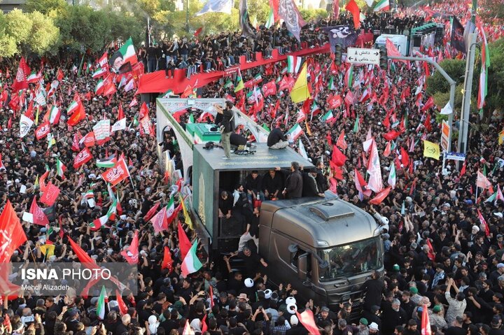 وداع آخر با رهبر شهید انقلاب