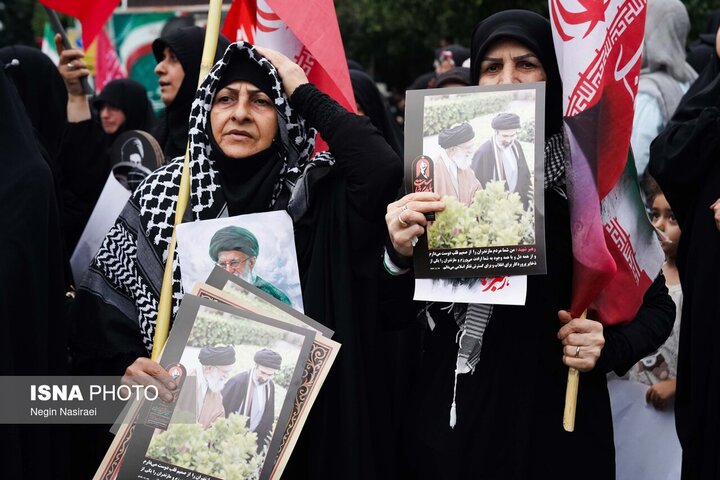 خدمت‌رسانی گسترده به زائران  قائد شهید با همکاری آستان مقدس امام خمینی(ره) و شهرداری تهران