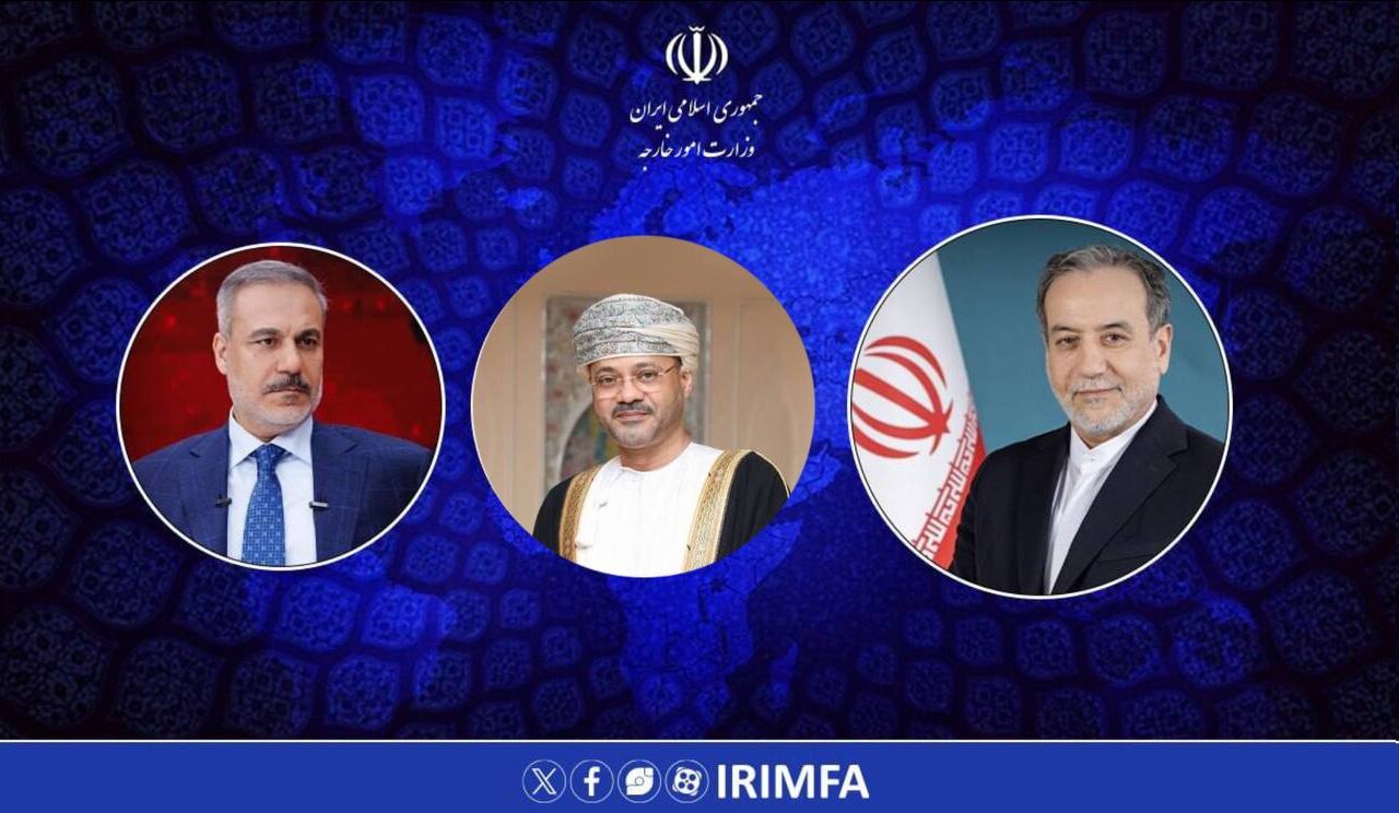 گفتوگوی تلفنی وزیر خارجه ایران با همتایان عمانی و ترکی