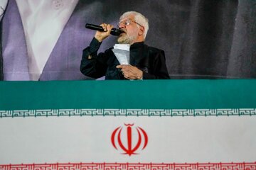 تجمع محوری مردم اهواز در بدرقه آقای شهید ایران