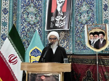 امام جمعه ورامین: رستاخیز تشییع رهبر شهید آثار خود را در آینده نشان خواهد داد