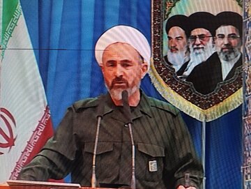 امام جمعه ایلام: حضور ۴۳ میلیونی مردم در تشییع رهبر شهید، رزمایش وحدت ملی بود