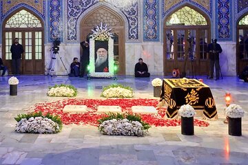 رواق دارالذکر؛ محل تدفین رهبر شهید انقلاب