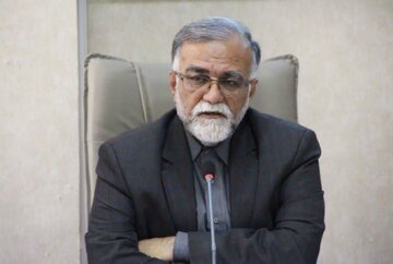 عملیات اطفاء حریق در مینی‌پالایشگاه پلدختر در حال انجام است