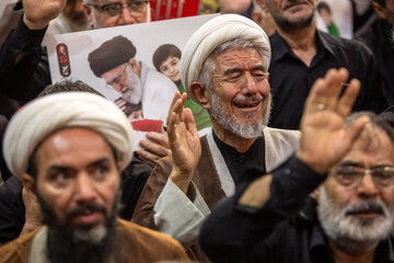 مراسم ترحیم امام مجاهد شهید در حرم حضرت فاطمه معصومه(س)
