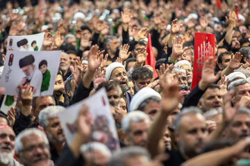 مراسم ترحیم امام مجاهد شهید در حرم حضرت فاطمه معصومه(س)