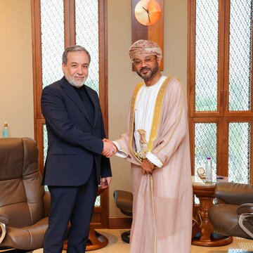 عمان: مذاکرات تهران و مسقط درباره تنگه هرمز ادامه می‌یابد
